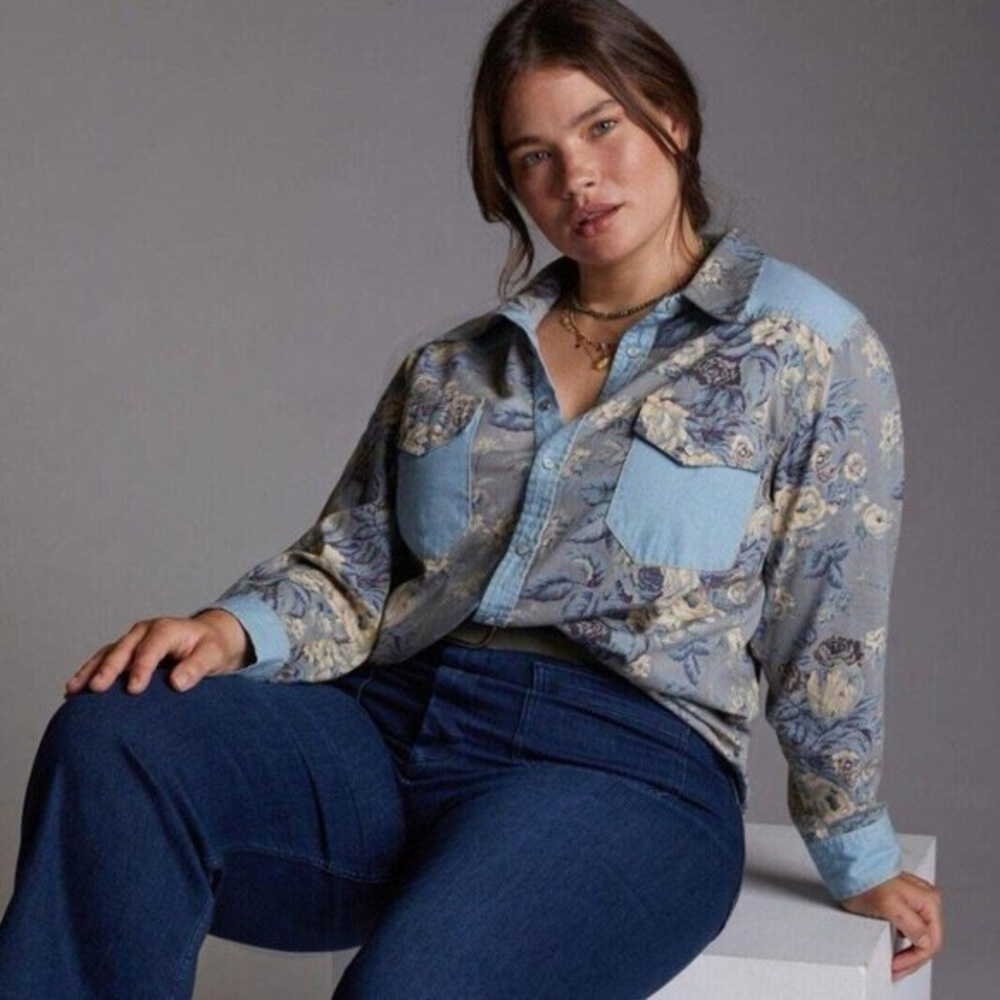 Anthropologie Love the Label Blue Floral Patchwork Button-Up Shirt EUC